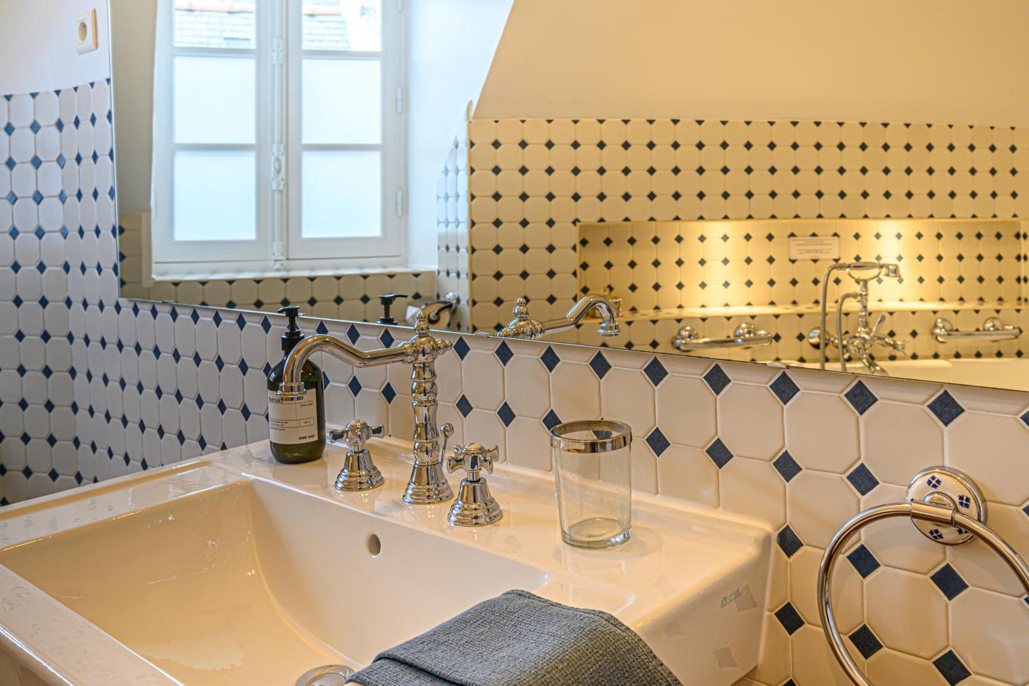 Le 29 D'A Cote Bed & Breakfast Pont-Croix Exterior photo
